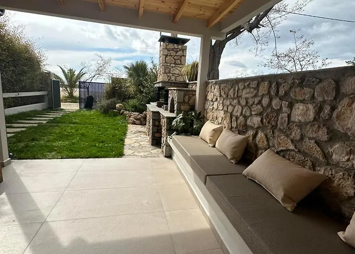 Holiday home Stone Village Skala Maries *