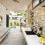 Stone Village Skala Maries * Skála Marión