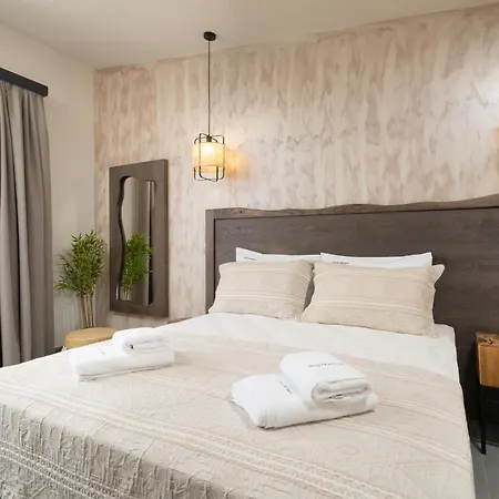 Stone Village Skala Maries *